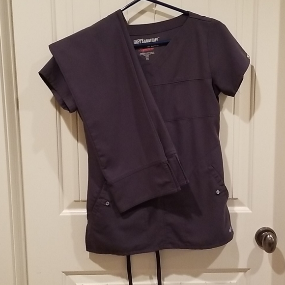 Grey's Anatomy Tops - Grey's Anatomy Signature XS Steel Scrub Set